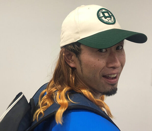 874